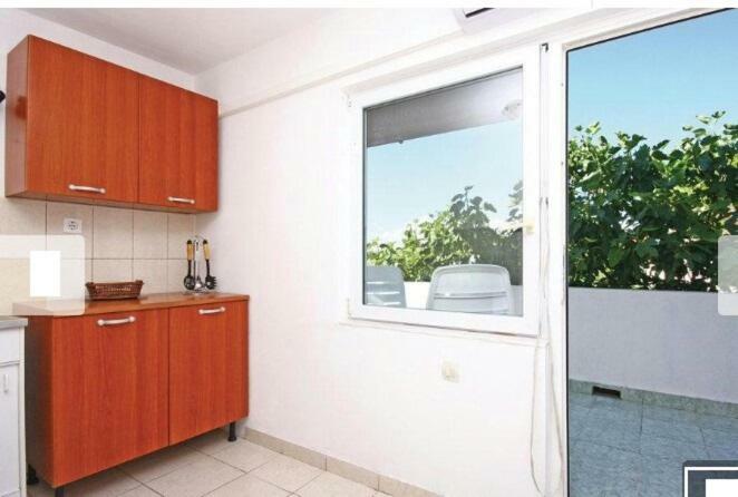 Apartmani Kovacic 穆泰尔岛 外观 照片