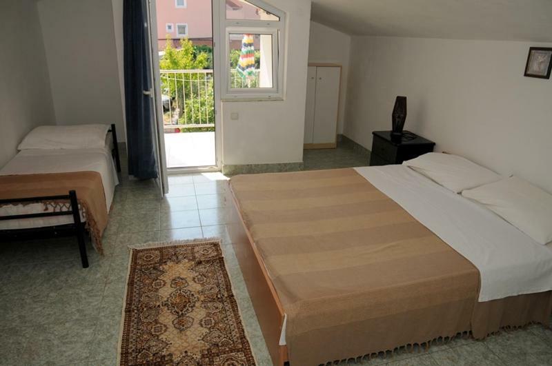 Apartmani Kovacic 穆泰尔岛 外观 照片